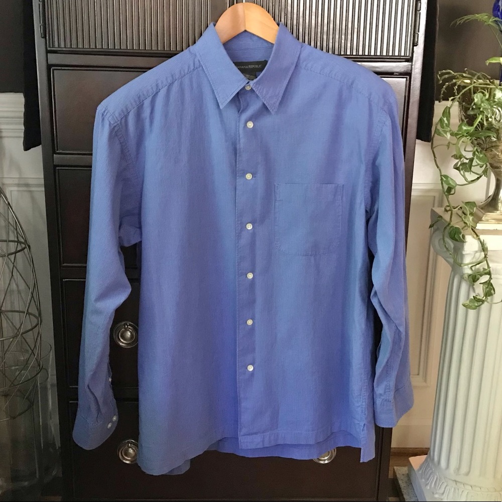 Blue Banana Republic buttoned shirt - sz. Large